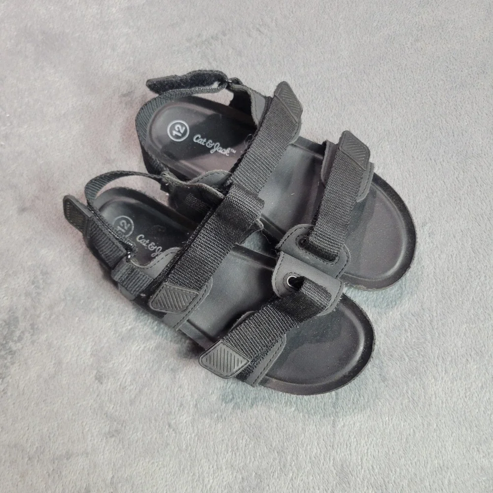 Cat &‎ Jack Kids Black Strappy Utility Sandals Hook Loop Size 12 Boys Girls